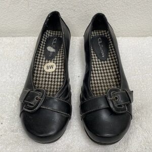 CL by Chinese Laundry Women Black Faux Leather Buckle Flat Shoes Size 8W Classic